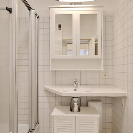 Apartment Haus Kastanienallee 3 5